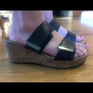 Vionic adjustable slides
